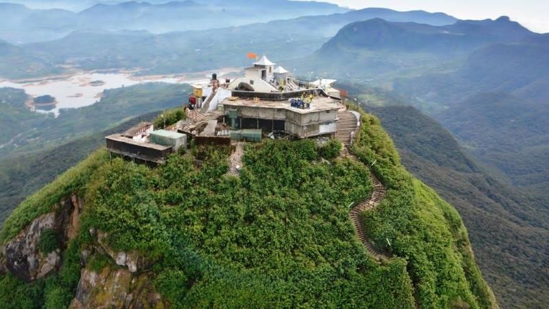 Adam’s Peak (Sri Pada)